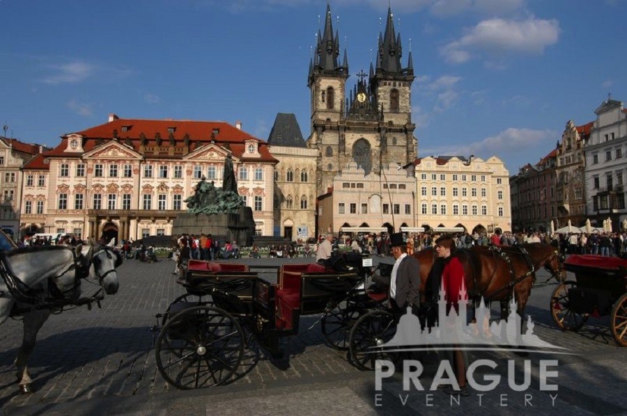 GroupPragueTransportation HorseDrawnCarriages